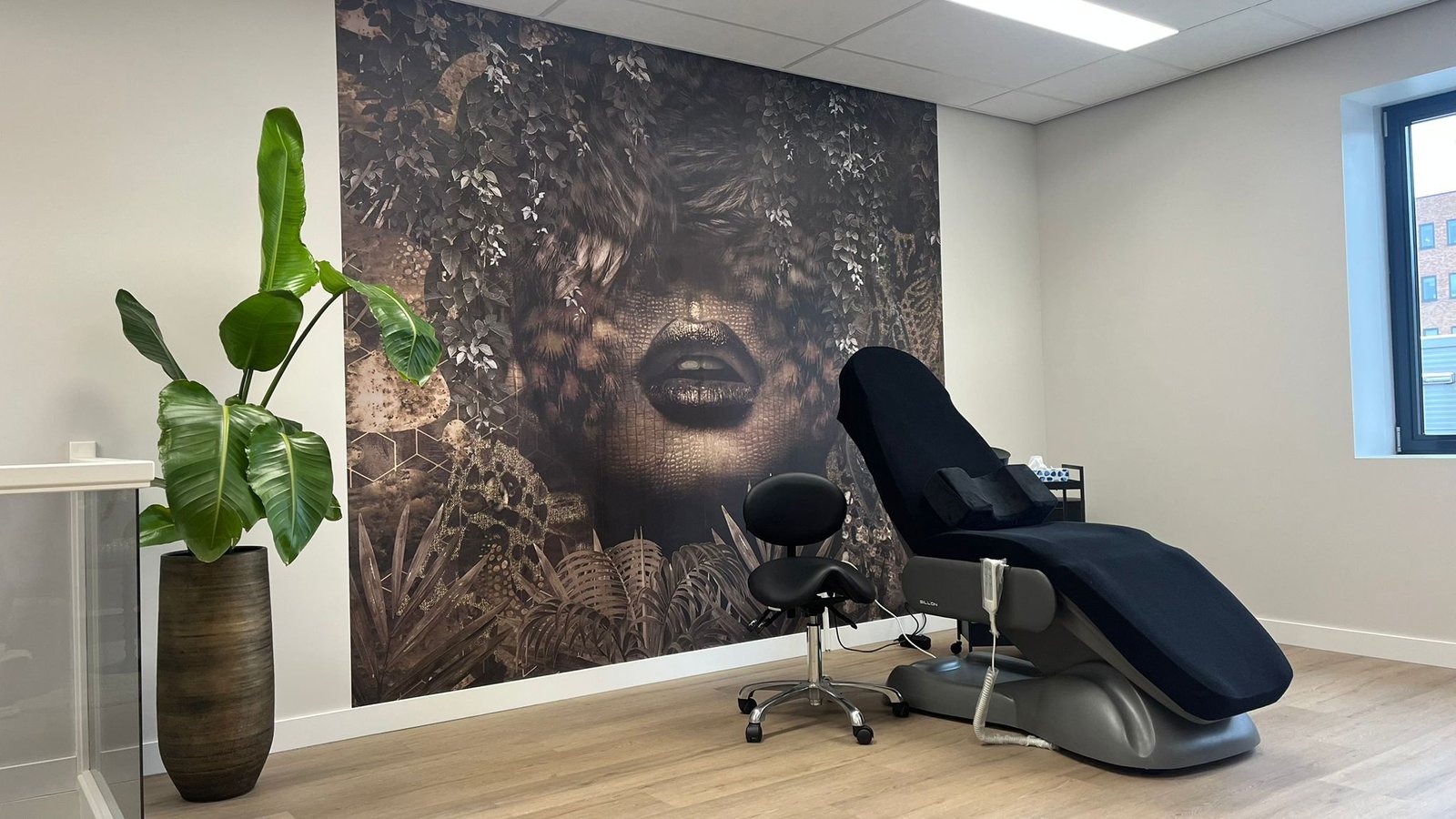 WhatsApp Image 2026-02-26 at 15.46.14-2